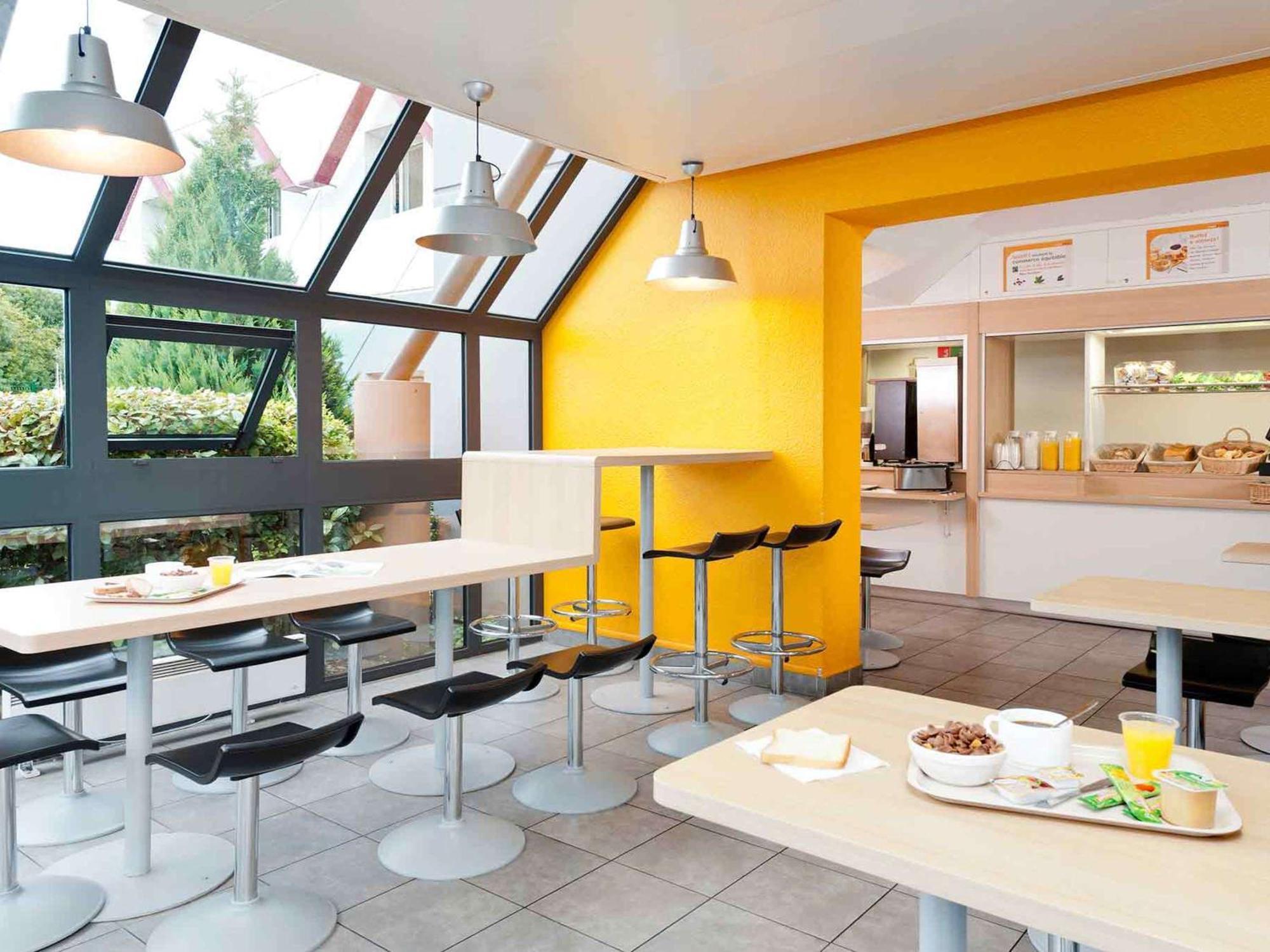 Hotelf1 Dijon Nord Экстерьер фото
